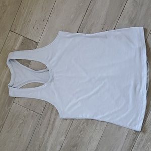 Vuori Lux Performance Tank Top Size Medium Platinum heather